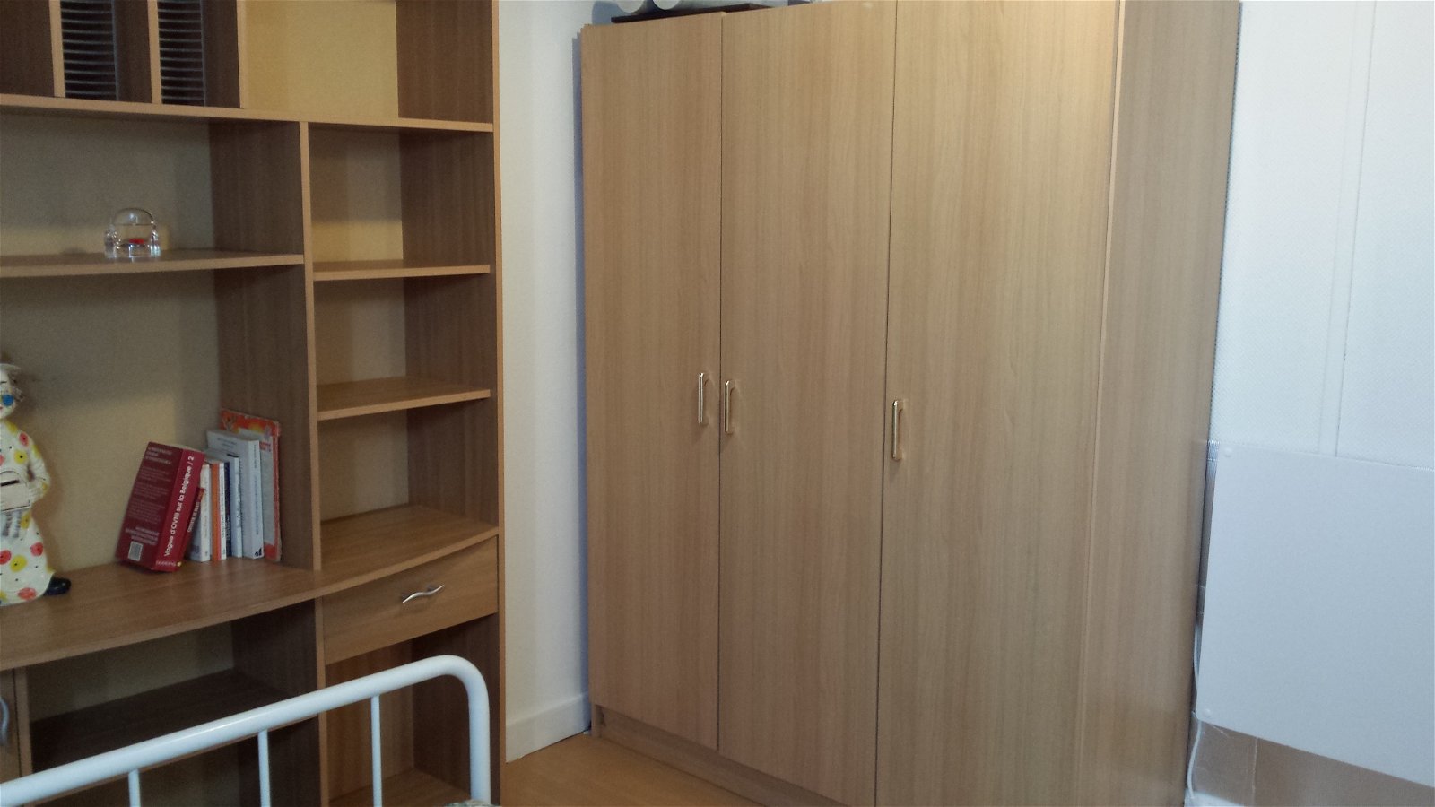 Itsenäinen Studio Mons 115035