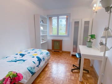 Chambre chez l'habitant à louer à Paris - chambre-1