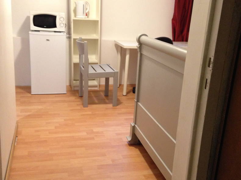 Chambre Chez L'habitant Le Chesnay 112812-3