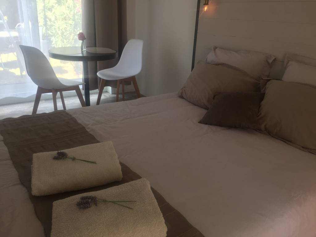 Famiglia Pélissanne 190806-1