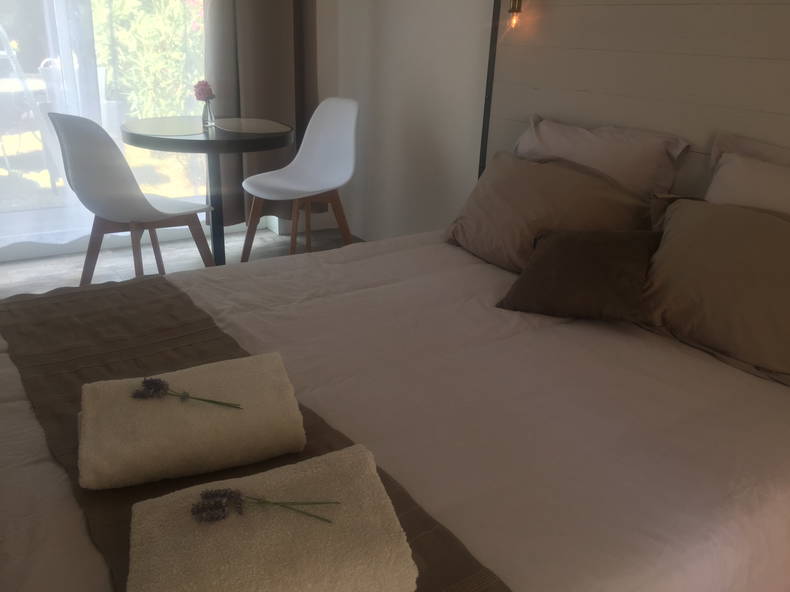 Chambre Chez L'habitant Pélissanne 190806-1