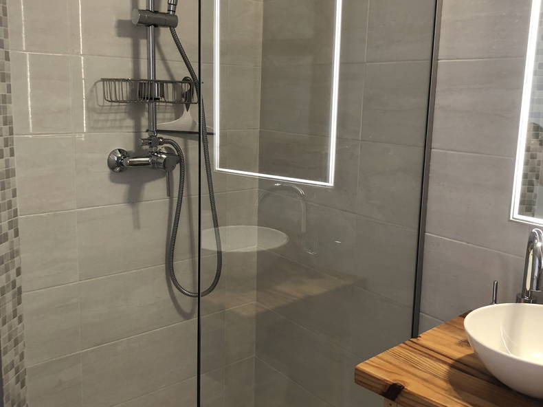 Chambre Chez L'habitant Pélissanne 190806-2