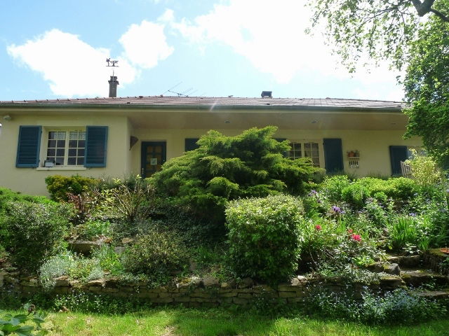 Hemvistelse Tanay 22780