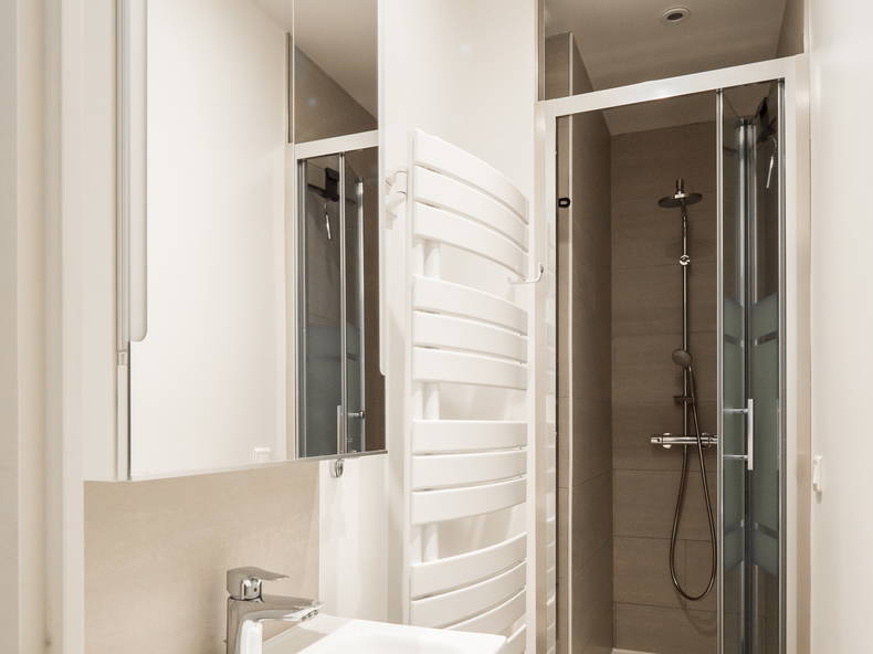 Quedarse En Casa Paris 240591-4