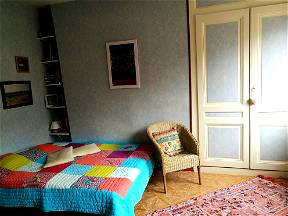 Schönes Zimmer Für Studenten In Einem Haus In Rouen