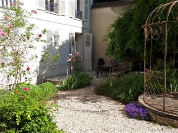 Roomlala | Jolie chambre sur jardin dans colocation cosy et calme