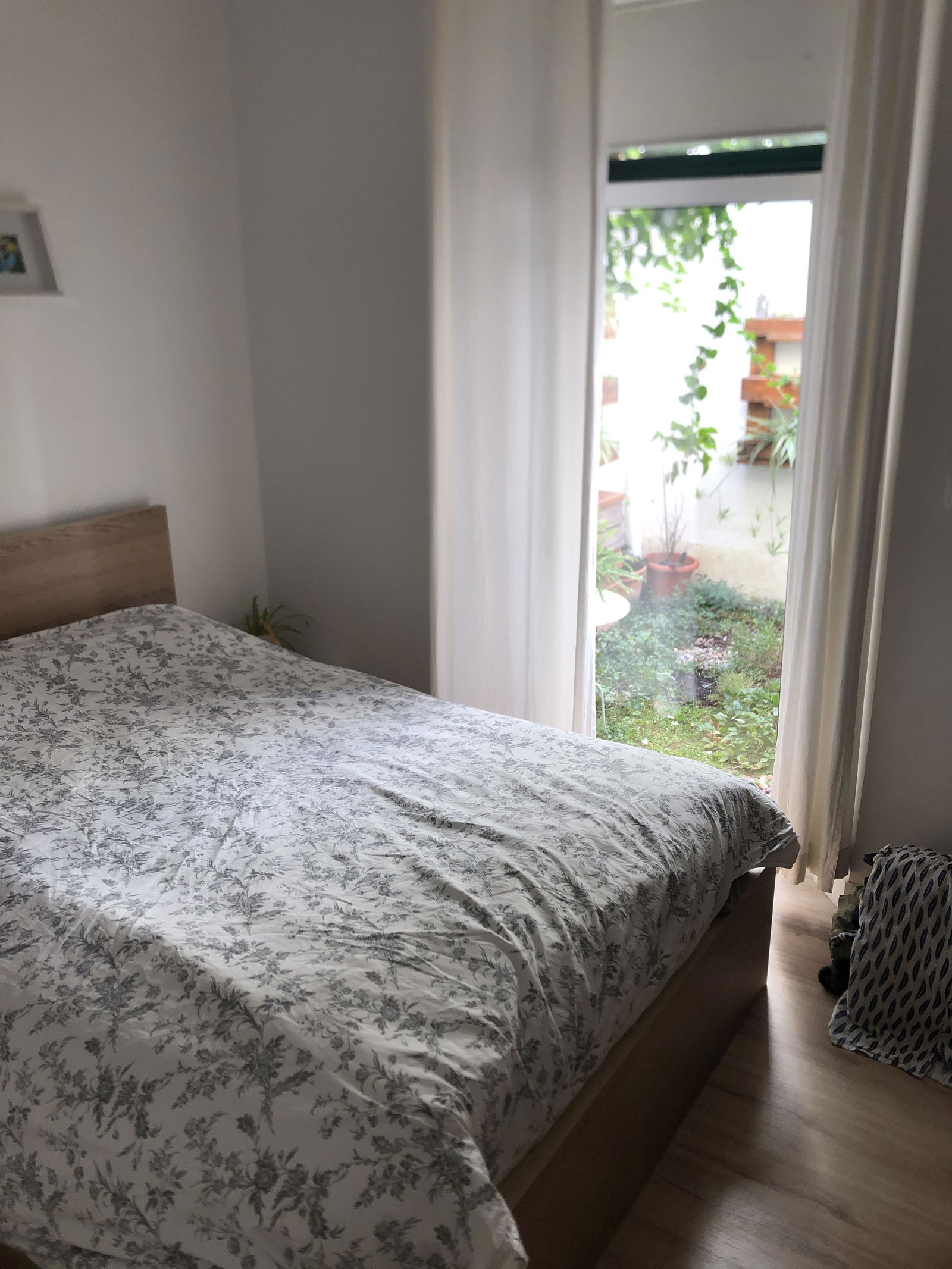 Onafhankelijke Studio Lisboa 268021