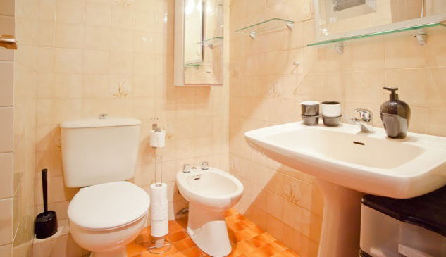 Kotimajoitus Barcelona 27520