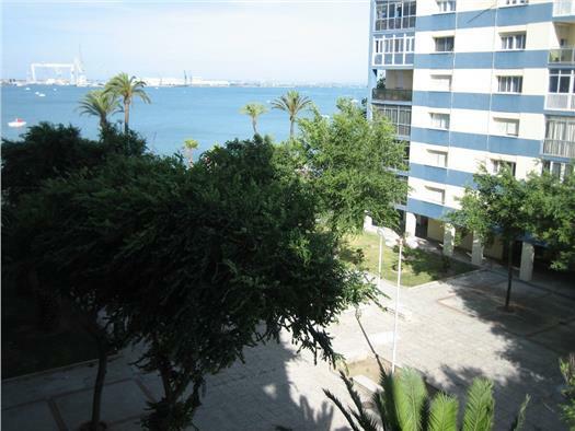 Järjestäminen Cádiz 100803