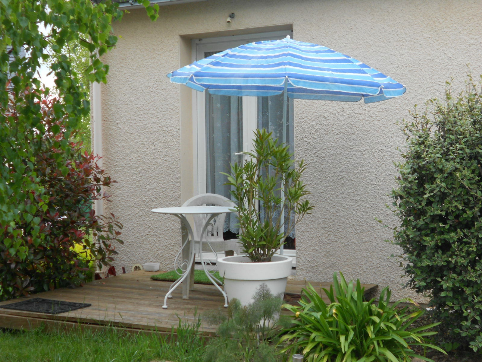 Kotimajoitus Theix 93195