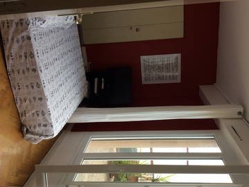 Roomlala | Kamer 10m2 + privaat terras 35m2