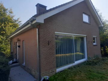 Roomlala | Kamer aangeboden in een rustige villa