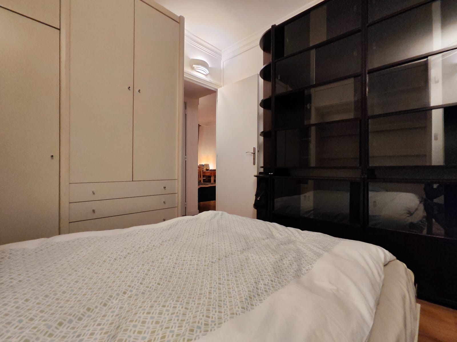 Colocatie Paris 661090