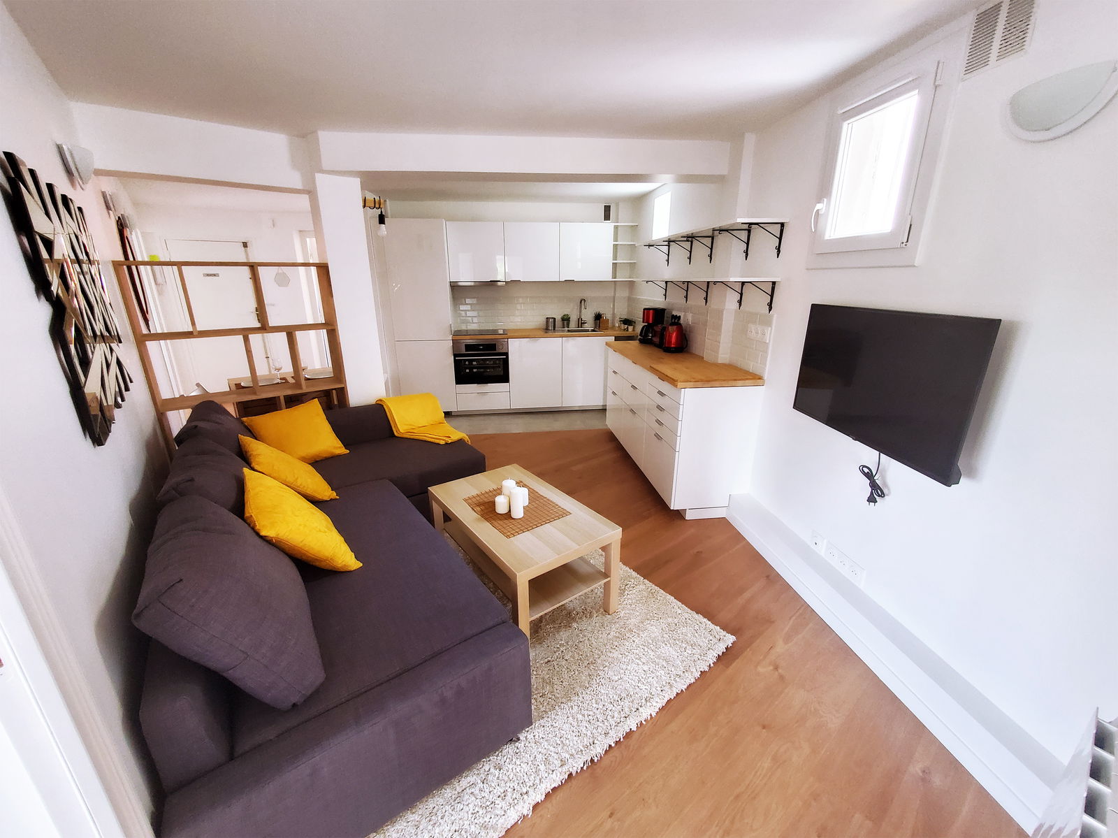 Colocatie Romainville 241105