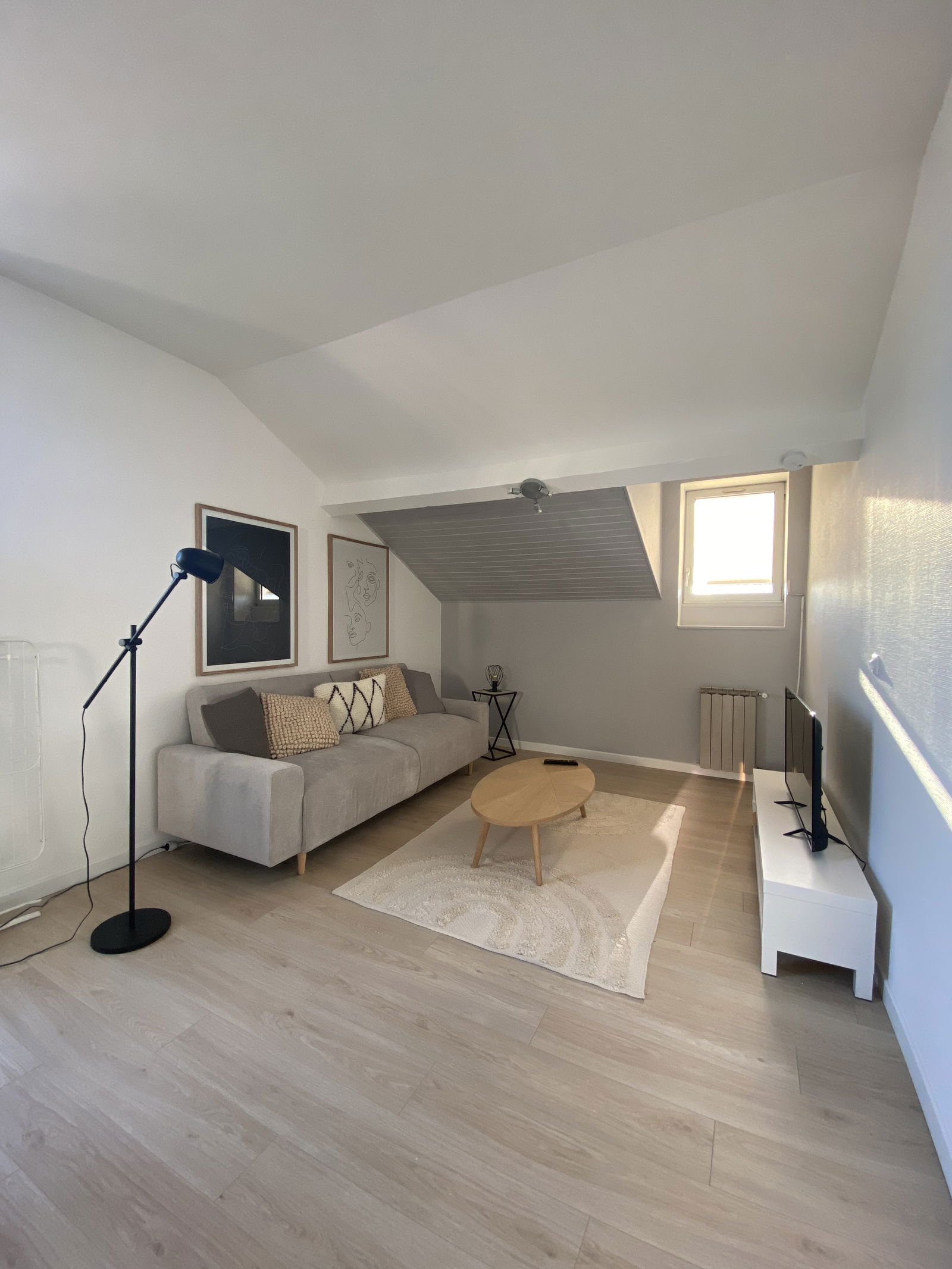 Colocatie Valence 388319