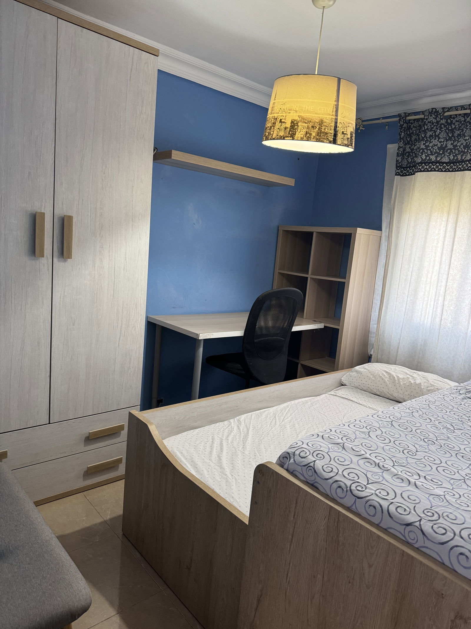 Gastgezin Sevilla 594828