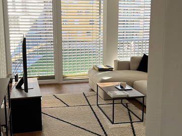 Roomlala | Kamer in pragtige sonnige woonstel met berguitsig te huur