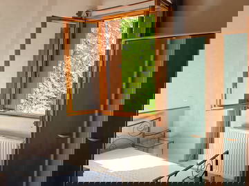 Roomlala | Kamer met privaat badkamer, alle winkels naby,