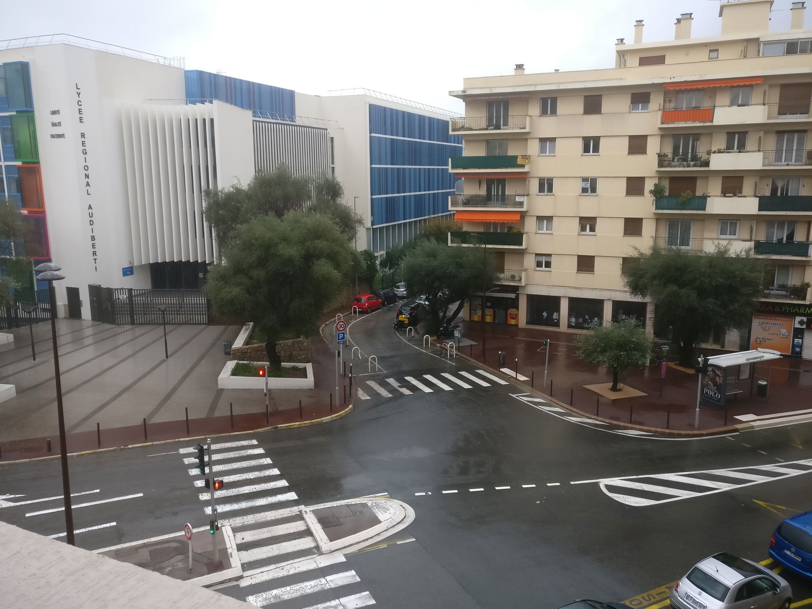 Gastgezin Antibes 232263