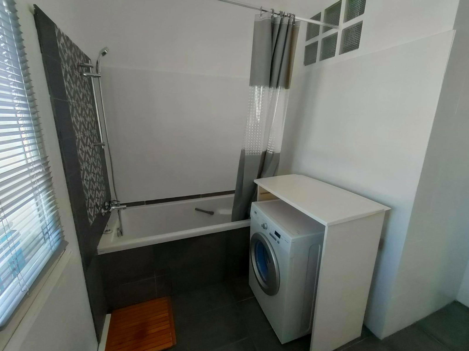 Colocatie Fuveau 247550