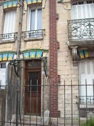 Gastgezin Creil 12638