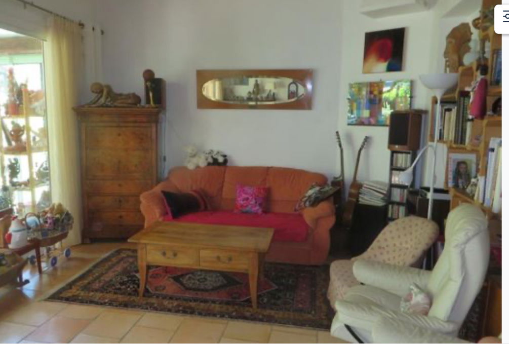 Kolokasie Aix-en-Provence 532520