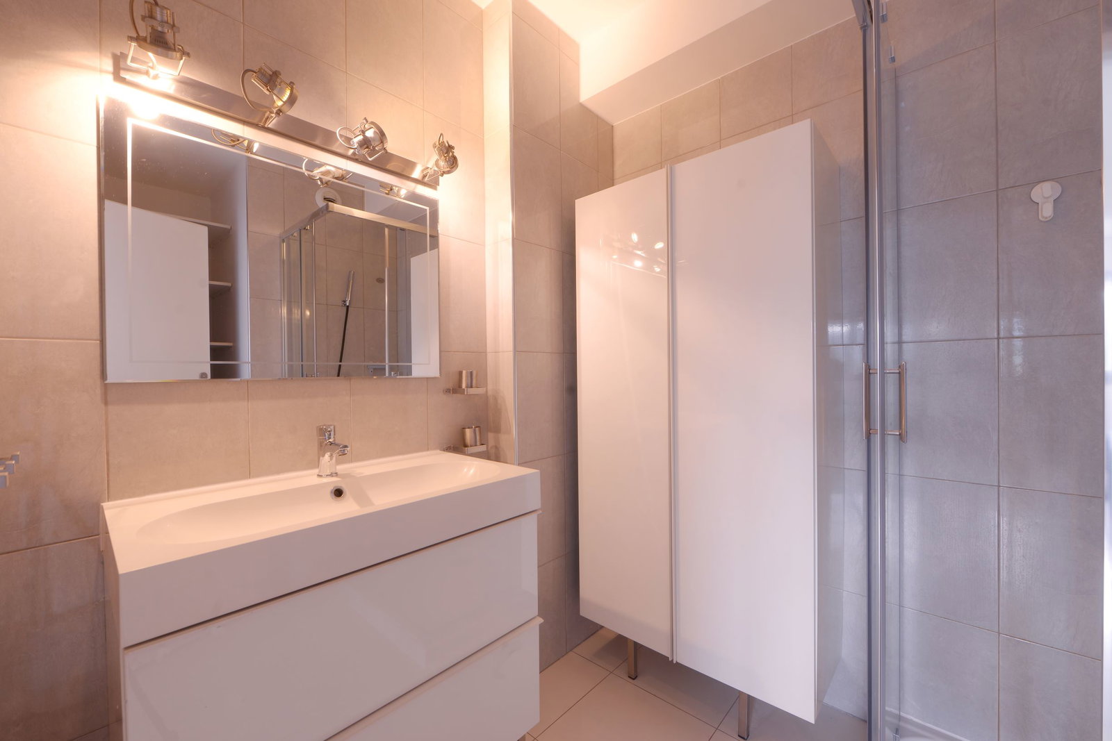 Gedeelde Woning Annemasse 669337