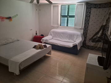 Roomlala | Kamer te huur (Dae/Weke)
