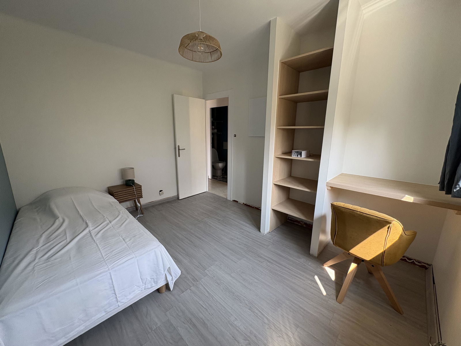 Kolokasie La Roche-sur-Yon 603956