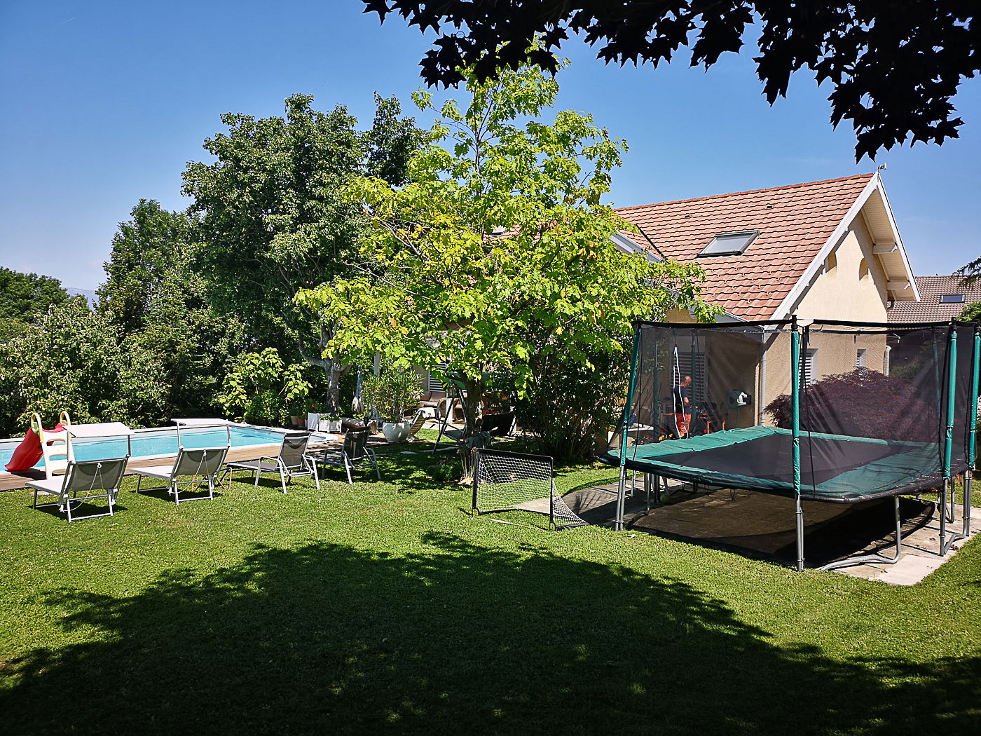 Gastgezin Archamps 658868