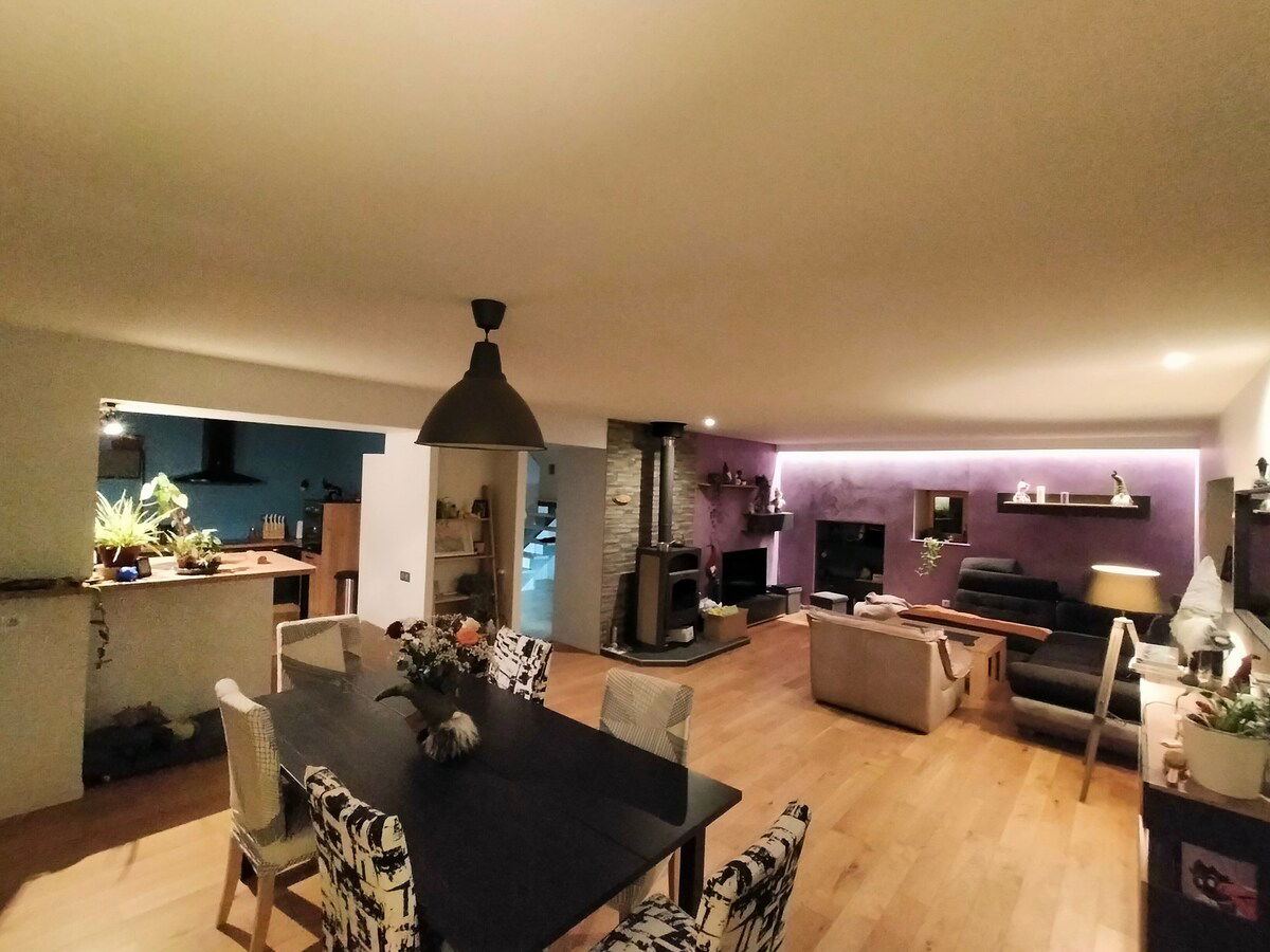 Colocatie La Chapelle-aux-Bois 472087