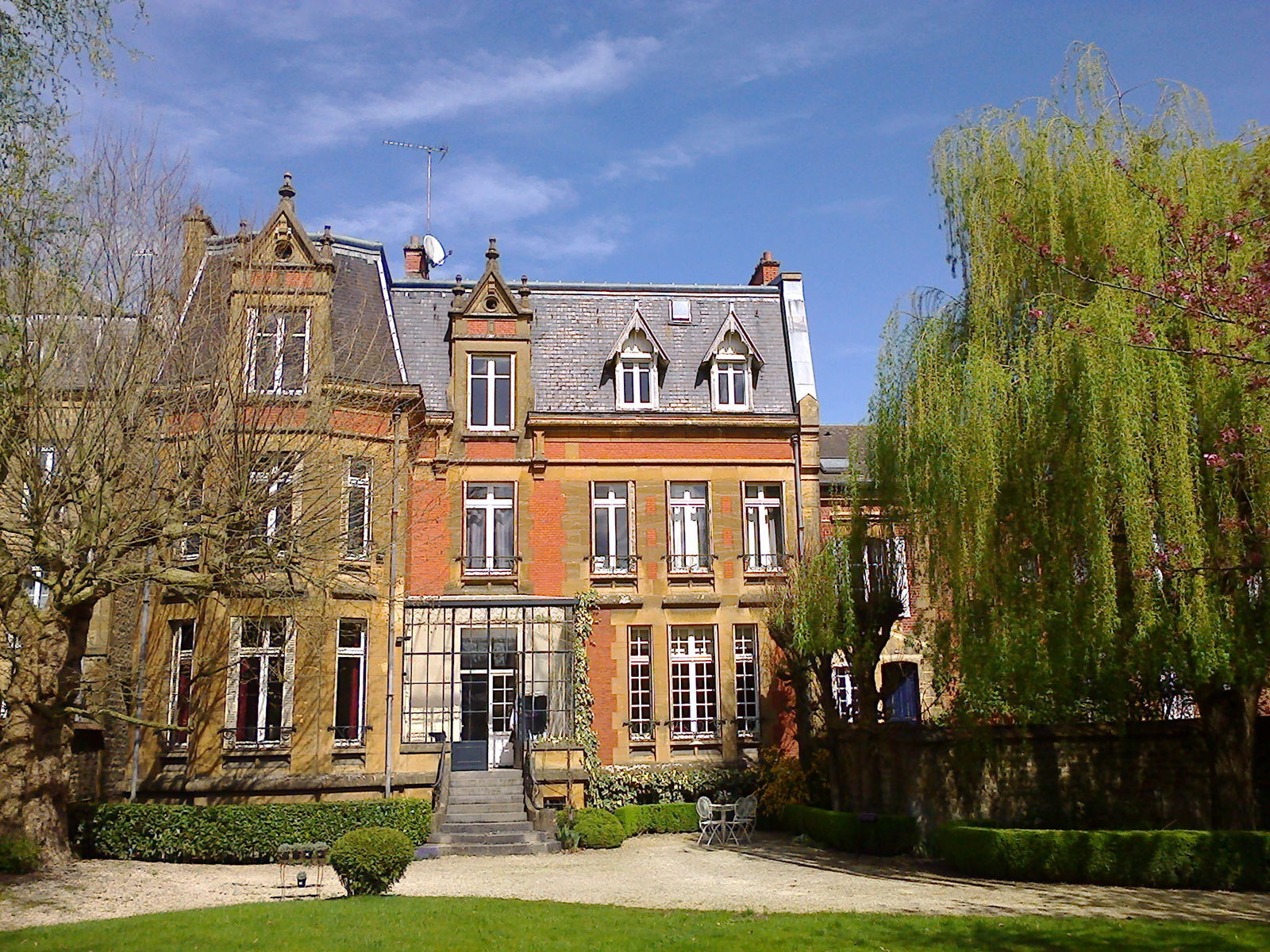 Tuisverblyf Sedan 84105