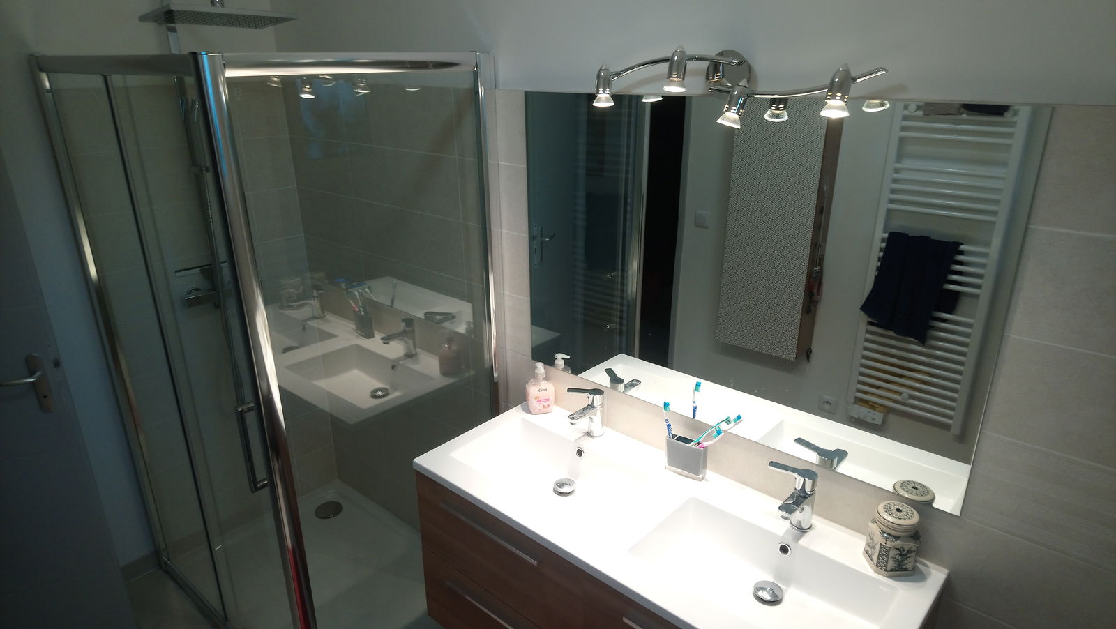 Gastgezin Saint-Victor-la-Coste 229717