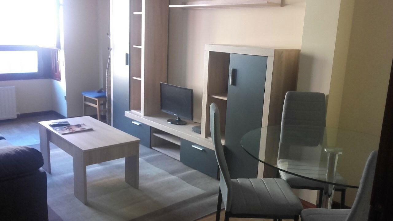 Gastgezin Oviedo 187786