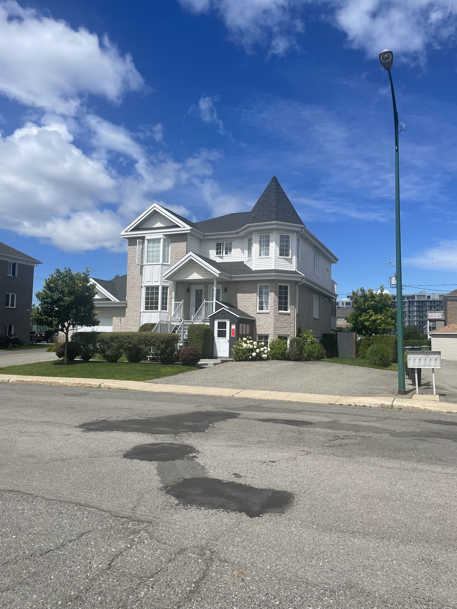 Colocatie Lévis 611416
