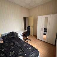 Colocatie Stains 658495