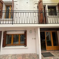 Colocatie Stains 658495