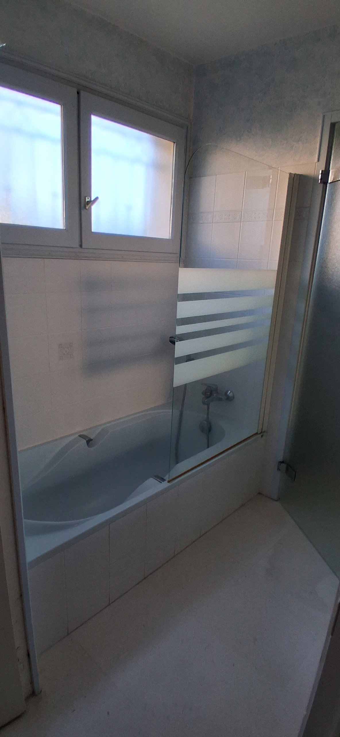 Gastgezin Agde 660029