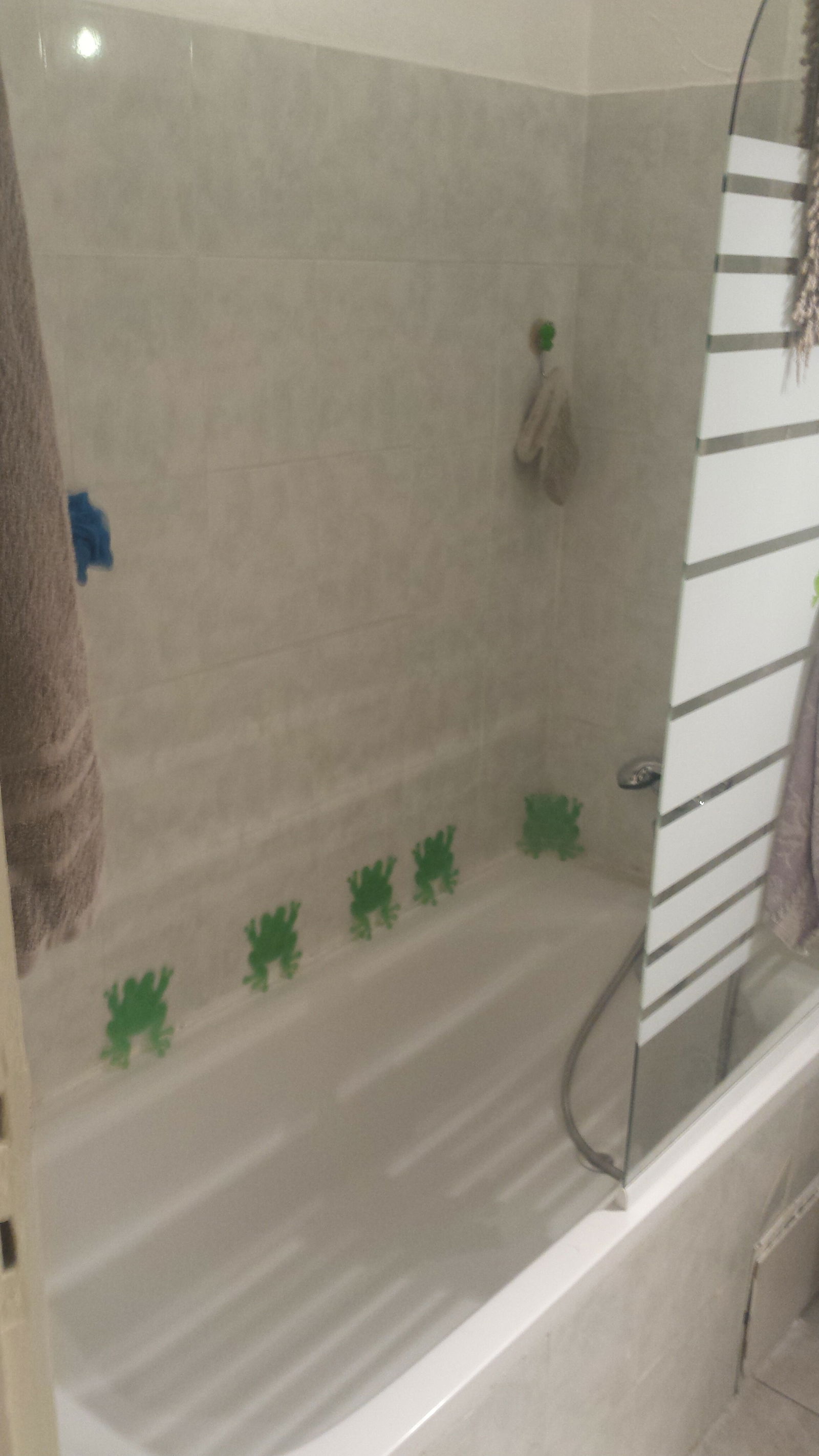 Gastgezin Nice 87146