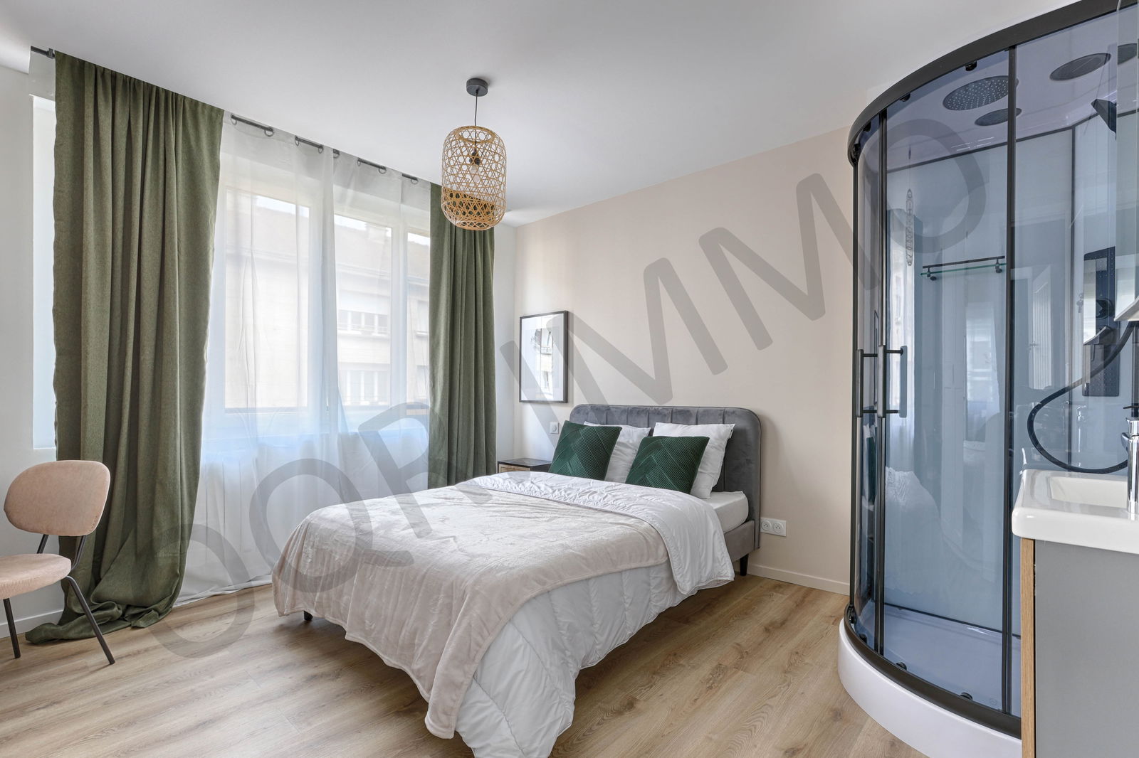 Colocatie Creil 260024