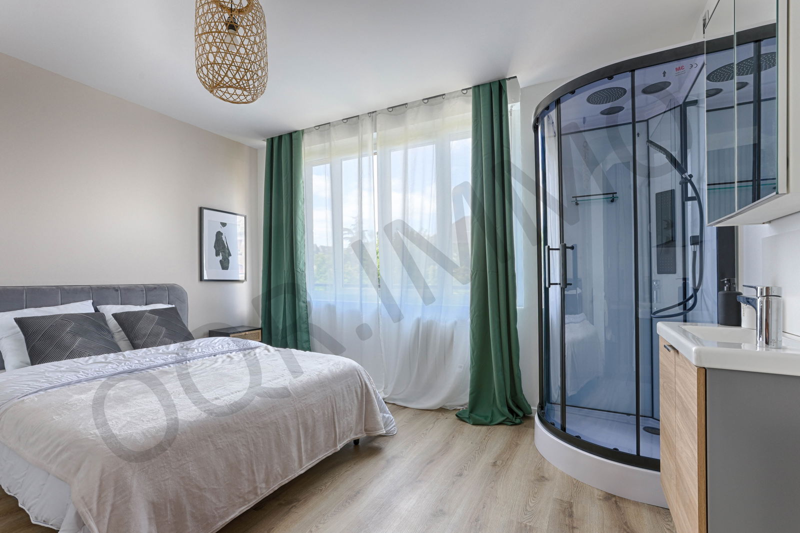 Colocatie Creil 260026