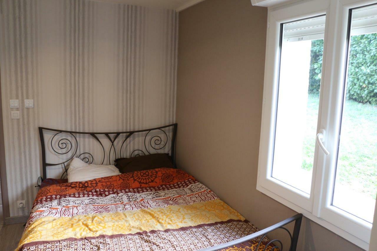 Colocatie Nanterre 51848