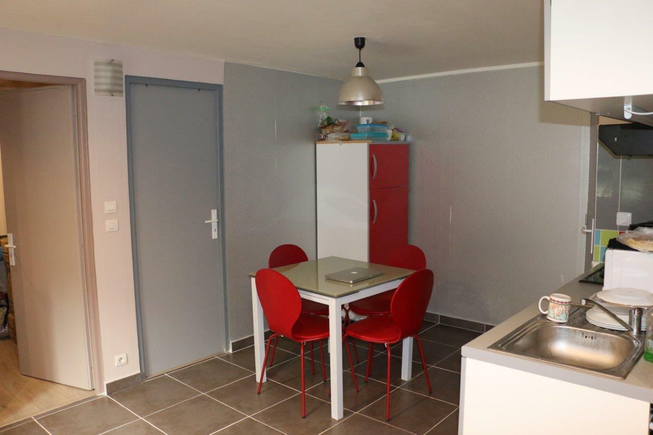 Colocatie Nanterre 51848