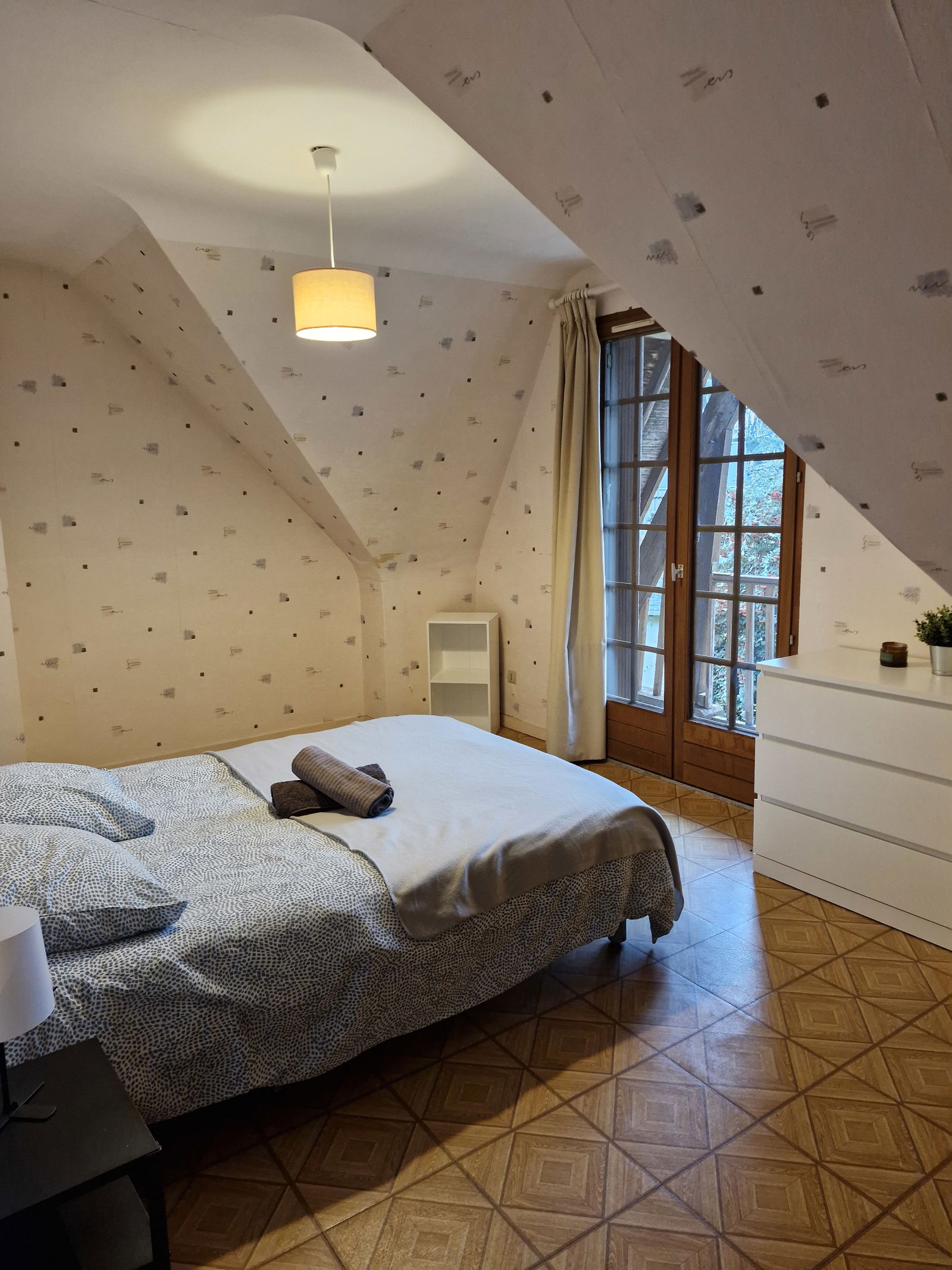 Colocatie Semblançay 444946