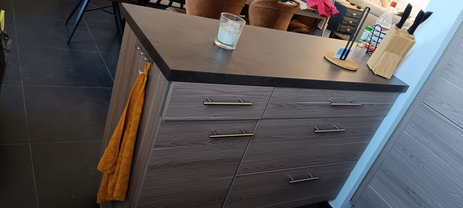 Kolokasie Mons 636599