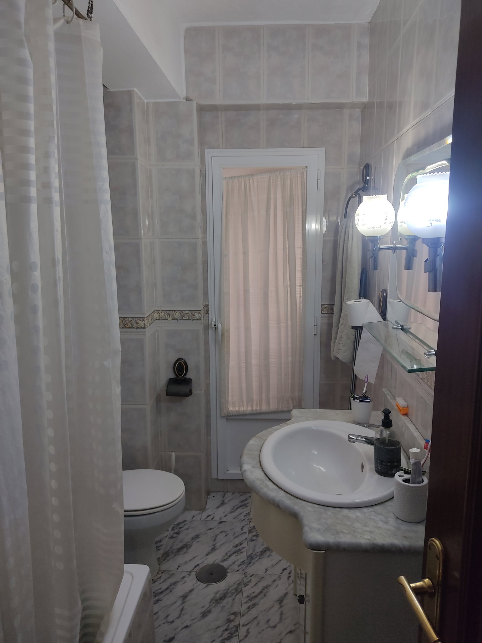 Gastgezin Granada 203671