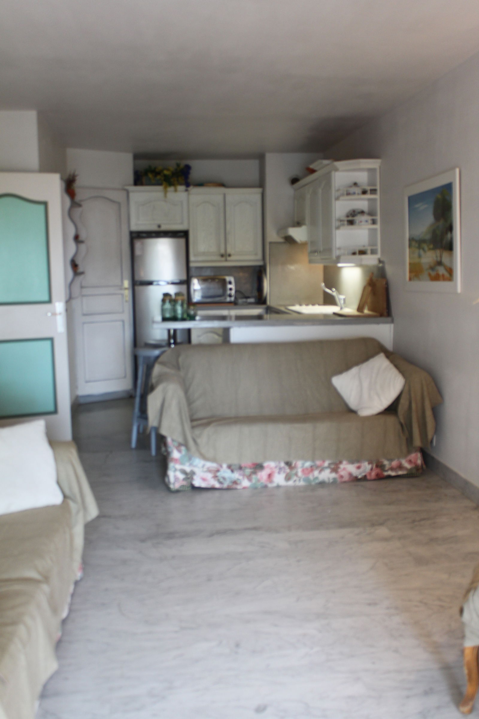 Itsenäinen Studio Antibes 260814