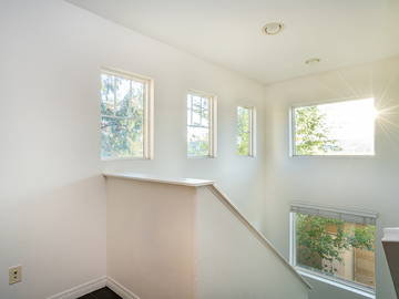 Coliving Hesperia 633206-8