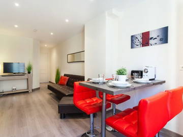 Roomlala | King Harbour - Grande apartamento de 2 quartos para alugar no porto