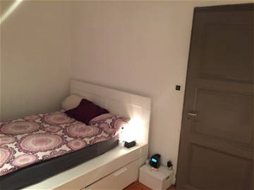 Roomlala | Kleines Gemütliches Zimmer 4 Im Mitbewohner